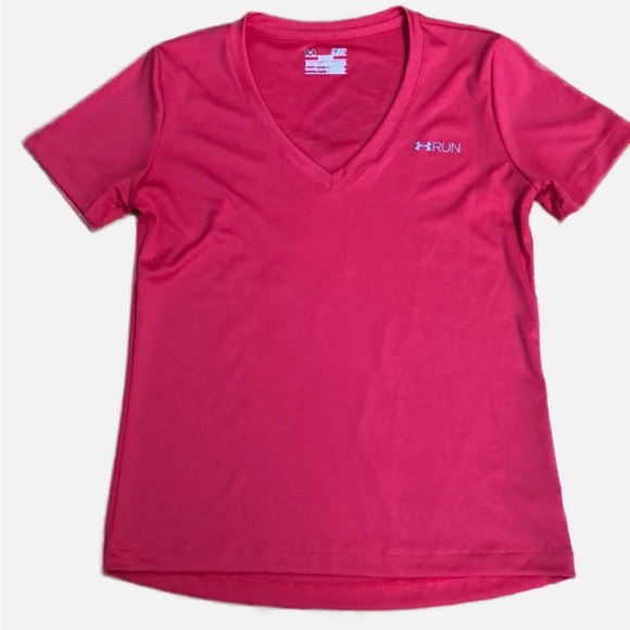 Under Armour Bundle of Two Athletic Tops Graphic Size Small Long & Short Sleeve - Picture 2 of 14